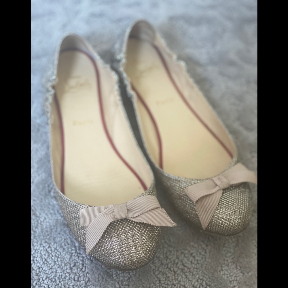 COPY - Christian Louboutin flat